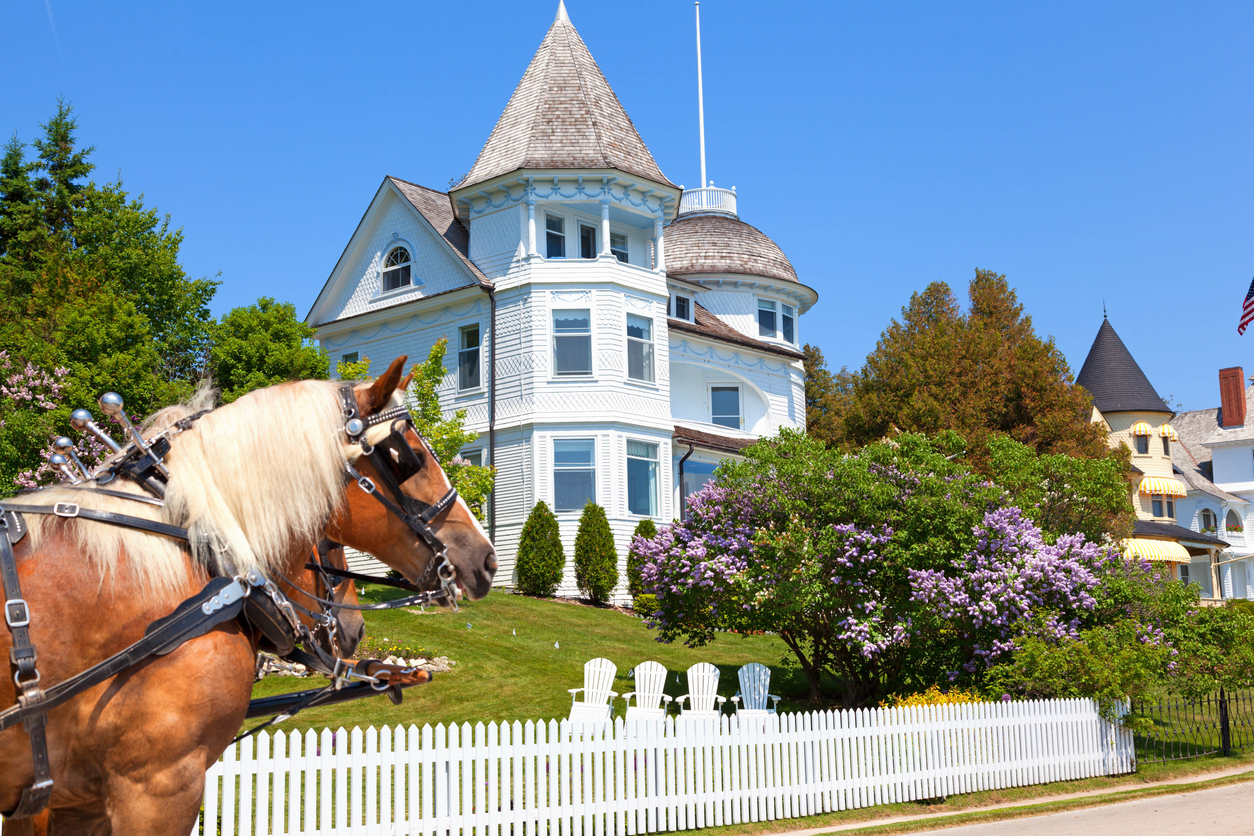 Mackinac Island West Bluff Victorian Cottage